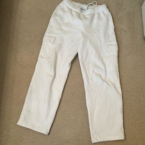 Aritzia Cargo Sweatpants